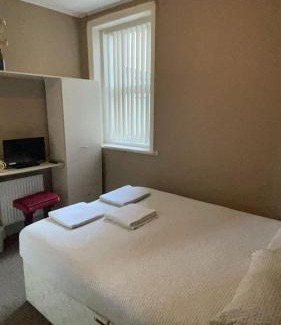 Blackpool Town Center Cama Y Desayuno | White Moon Hotel