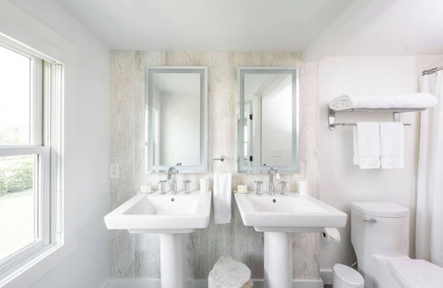 Washington Casa | White Moose Inn