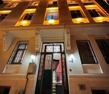 Taksim Hotel | White Moscow Rooms