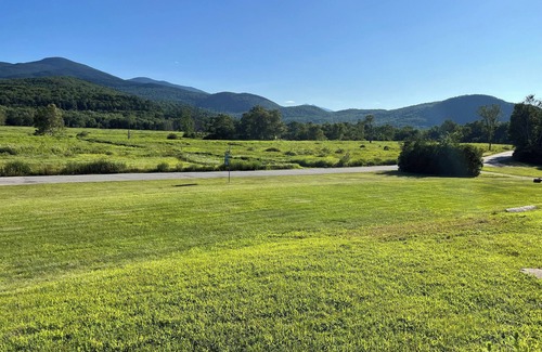 Shelburne Cabaña | White Mountain Cottage, Birchcliff
