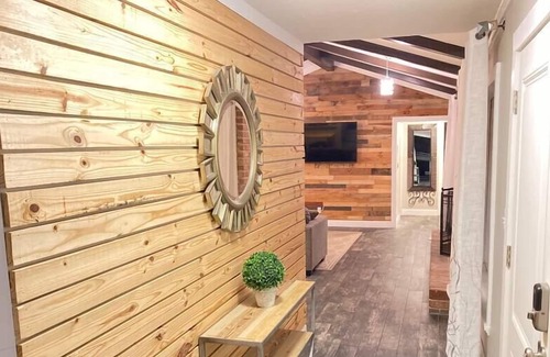 Brent Casa | White Oak Minutes To Beach & Pensacola NAS