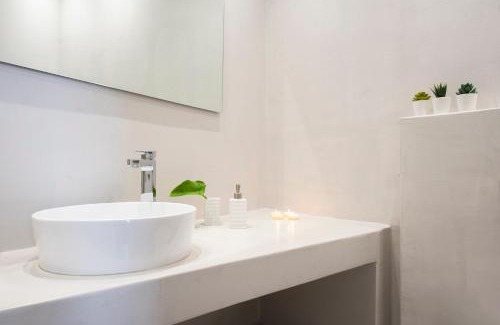 Messaria Apartamento | White Orchid Suites