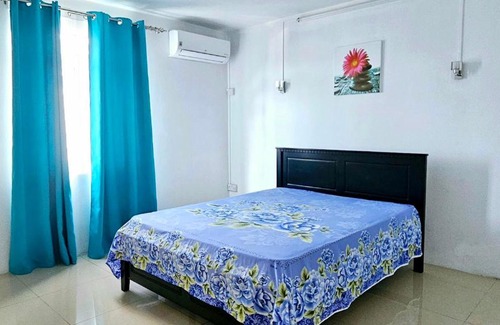 Quatre Bornes Casa | White Residence