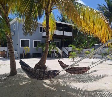 Cayo Corker Casa | White Rock Villa