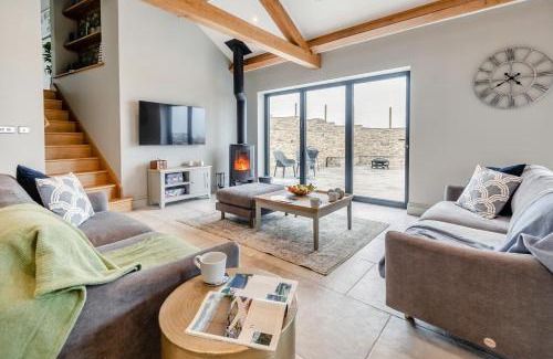 Mabe Casa | White Rose Barn