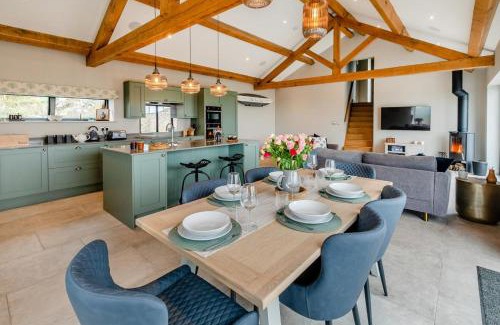 Mabe Casa | White Rose Barn