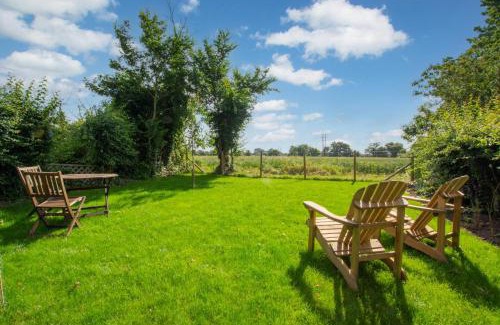 Bodham Casa | White Rose Cottage