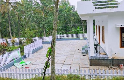 Sulthan Bathery Casa | White Rose Homestay wayanad Private Pool Willa