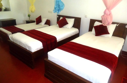 Nilaveli Hotel | White Sand Beach Inn