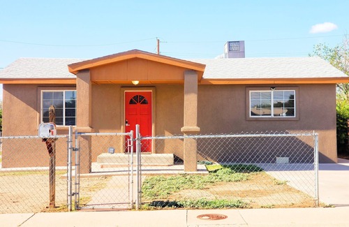 Alamogordo Casa | White Sands Casita: Your COZY Casita Bliss Getaway!