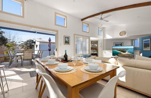 Huskisson Casa | White Sands Deck House by Experience Jervis Bay