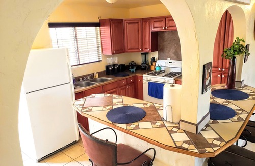 Alamogordo Casa | White Sands Retreat: Dreamy 3BR Ultimate Comfort & Backyard Bliss!