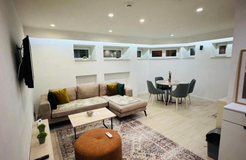 Old Town Apartamento | White Shell Sarajevo - Cozy & Stylish Apartment in Old Town