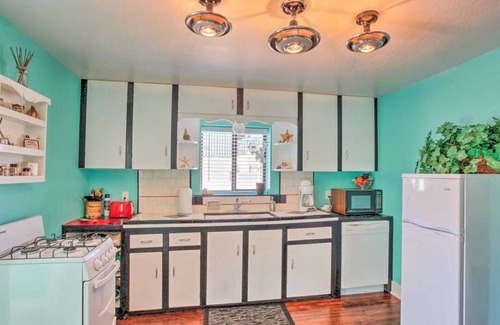 Prescott Casa | White Spar Cottages Near Whiskey Row, Prescott Courthouse. Large Parking Area.