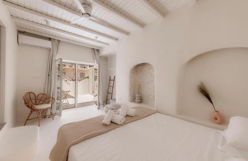 Ermoupoli Apartamento | White Suites