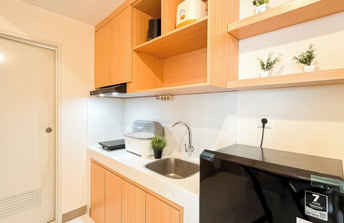 Java Apartamento | White Toned Style 2Br Tokyo Riverside Pik 2 Apartment