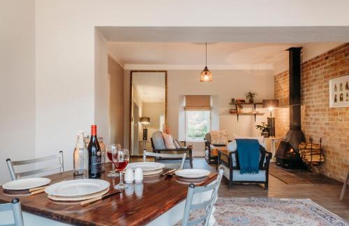 Stanford Casa | White Water Farm