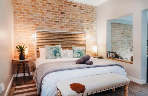 Stanford Casa | White Water Farm