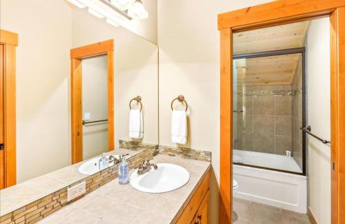 Leavenworth Casa | White Water Lodge