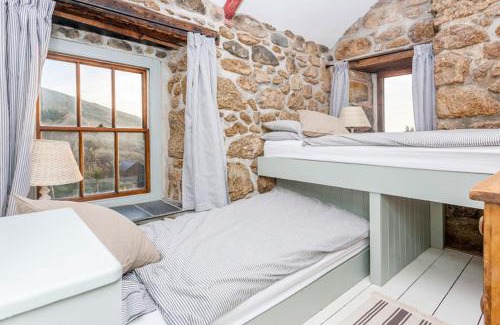 Sennen Cove Casa | Whitebreakers, Cottage, Garden, Sea-views, Amazing Location By Beach