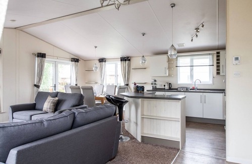 Bembridge Otro | Whitecliff Bay Holiday Park