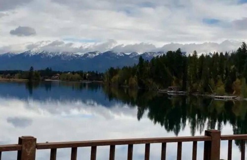 Whitefish Alquiler De RV | Whitefish Farms RV Campsite #1. RV site only.