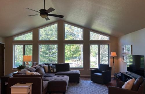 Whitefish Casa | Whitefish Home, Sleeps 7, Hot Tub, AC