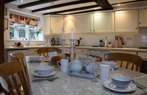 Rye Casa | Whitefriars is a family & dog friendly holiday home, sleeping 8 guests in Rye