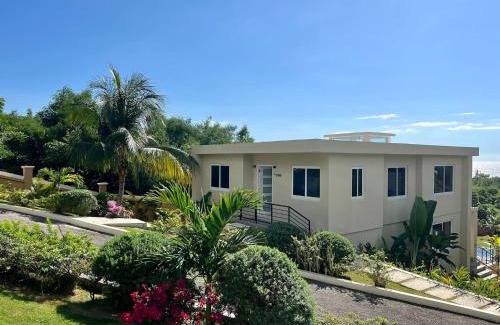 Whitehouse Apartamento | Whitehouse 2-Bed Apartment Sea View Balcony