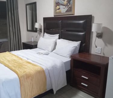 Farrarmere Casa | Whitehouse Lodge Benoni