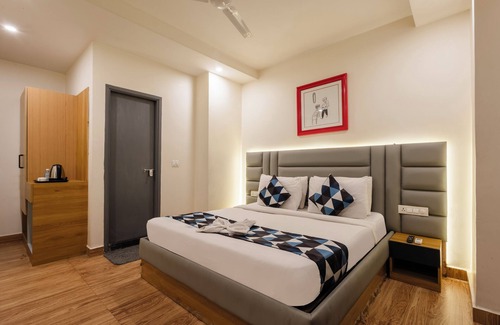Kondapur Hotel | Whiteridge Premium
