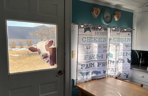 Coon Rapids Cabaña | Whiterock Conservancy - Hollyhock Cottage