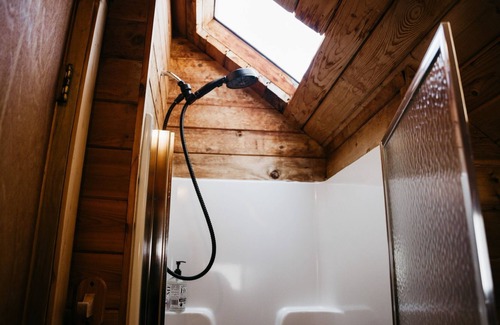 Sandpoint Cabina | Whitetail Cabin- Chapman Springs