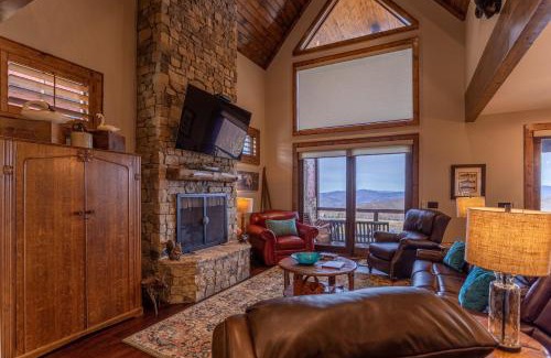 Elk Park Casa | Whitetail Ridge Lodge at Eagles Nest