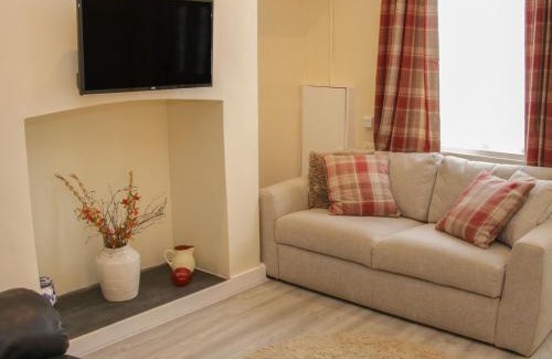 Llangollen Casa | Whitewater Cottage