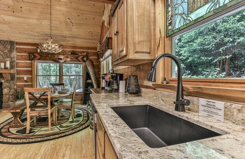 Ellijay Cabina | Whitewater Falls | Ellijay, GA