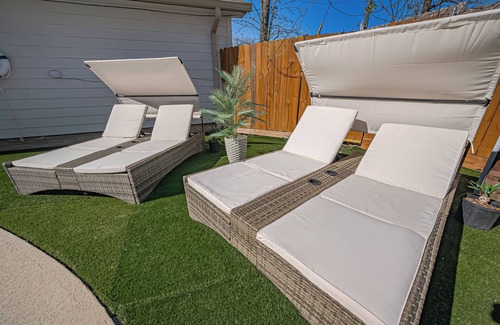 Spring Casa | Whitewood Oasis-Your Poolside Retreat with Heated Pool in Spring, TX