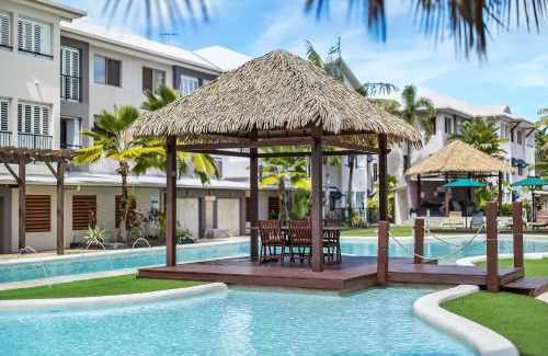 Manoora Apartamento | Whitfield Waters - Resort Living for Families