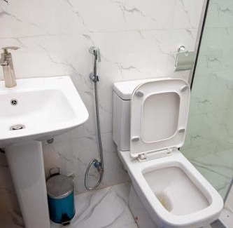 Ajah Apartamento | WHITNEY LUXURY APARTMENTs