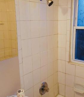 Hartford Apartamento | Whitney Wonder