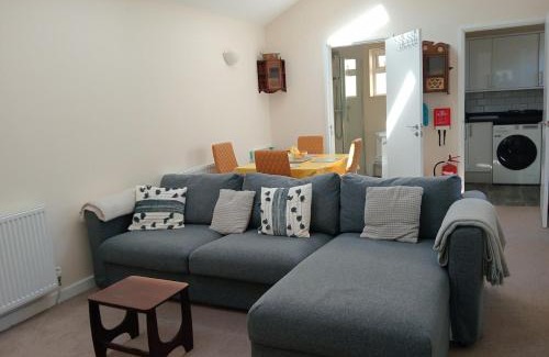 Whitstable Apartamento | Whitstable Garden House Cottage, 50 Tankerton Road
