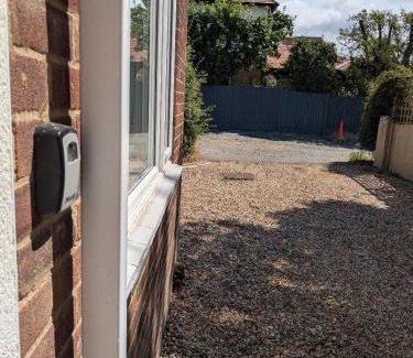 Whitstable Apartamento | Whitstable Garden House Cottage, 50 Tankerton Road