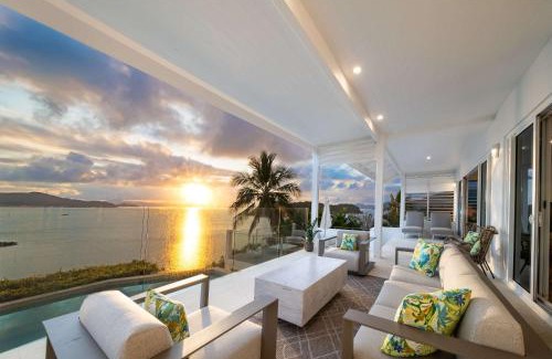Shute Harbour Casa | Whitsundays Bliss Luxury Whitsunday Ocean View Retreat