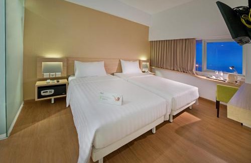 Manado City Centre Hotel | Whiz Prime Hotel Megamas Manado