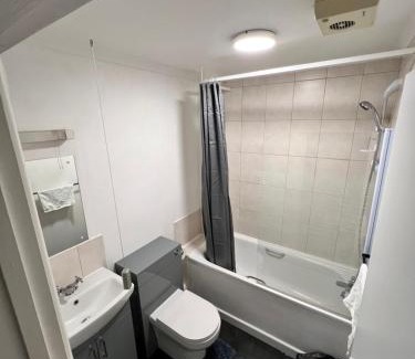 Lincoln Apartamento | Whole Flat - Free Parking - Cathedral & Canal View
