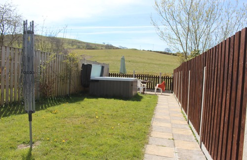 Tregaron Casa | Whole house sleeps 5, private garden with hot-tub, pet friendly.