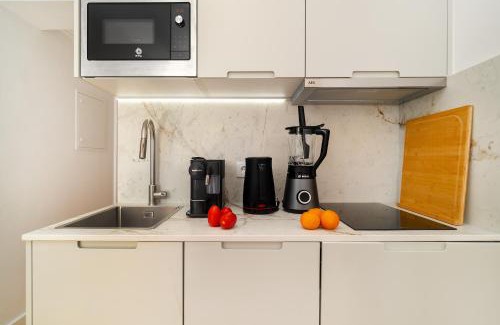 Encarnacao Apartamento | WHome Central Lisbon Hideaway in Lively Rua da Rosa