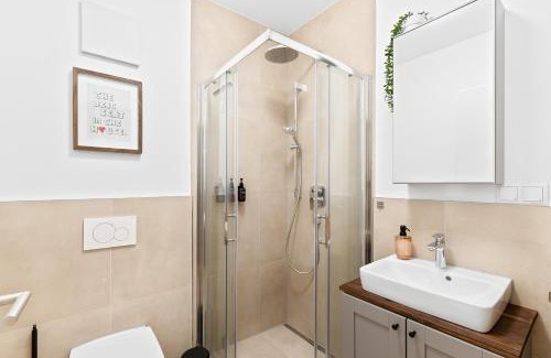 Neckarsulm Apartamento | WHONAP - PINK LION I Parkplatz I Zentral I Terrasse I Küche I Business