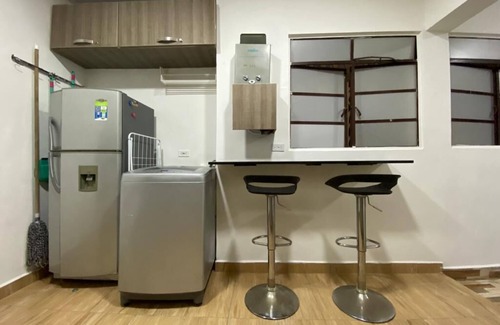 Villa Nueva Apartamento | Wi-Fi 300 Mb / Casa cerca al Metro /Hospital San Vicente /UdeA /Parque Explora