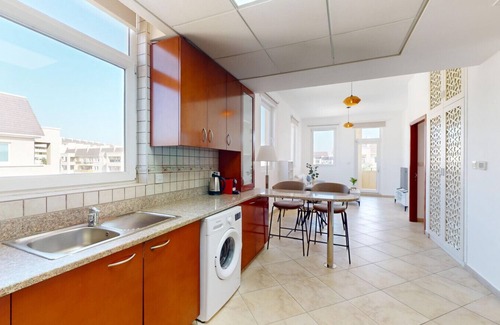 Motor City Apartamento | Widcombe House - Tranquil One Bed in Motor City